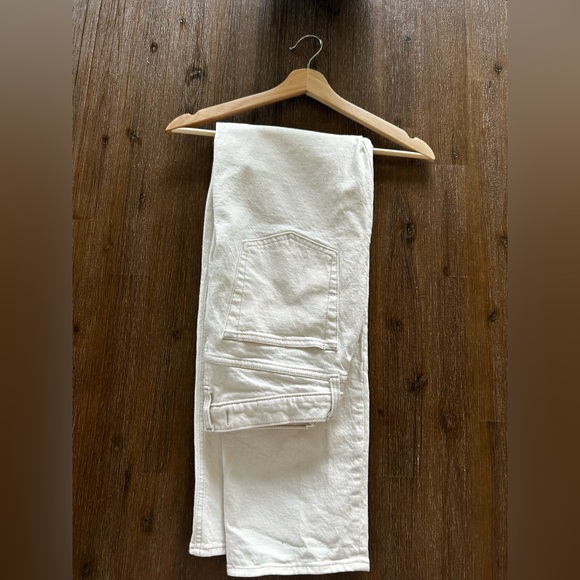 Abercrombie Dad Jeans - Picture 2 of 4